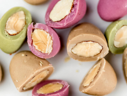 SLOWLANDIA � Farebn� mandle 250 g