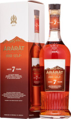 Ararat Ani 7 ron 40% 0,7l